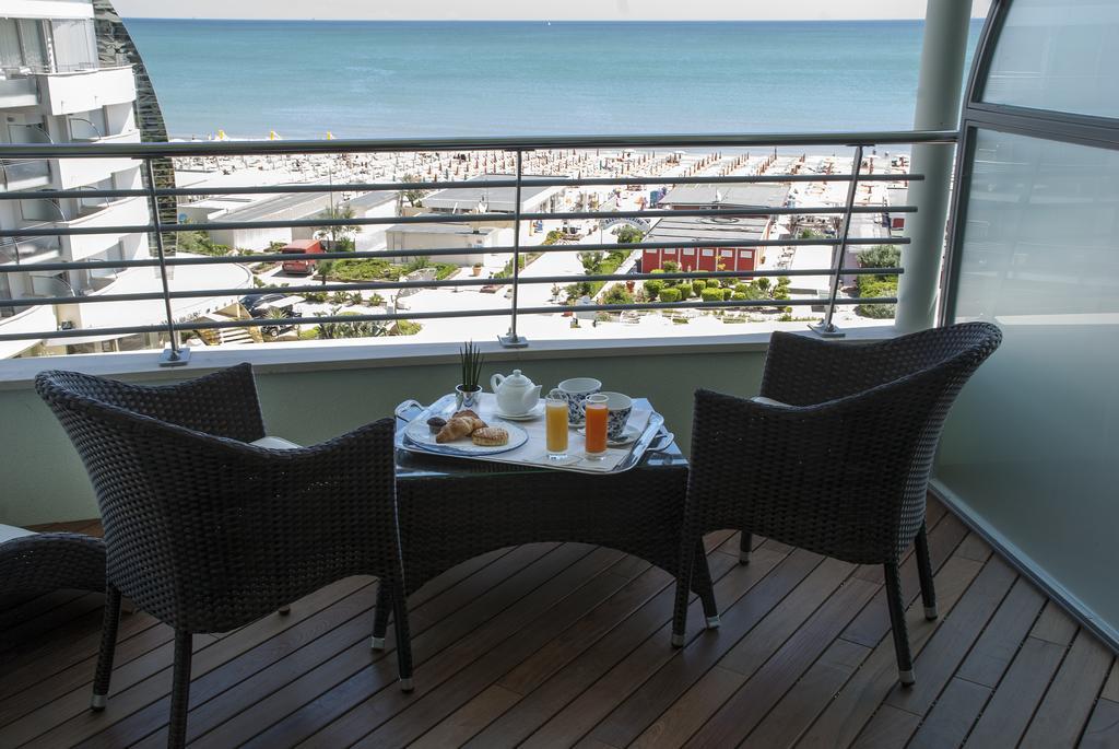 Hotel Le Palme - Premier Resort มิลาโน แมริตทิมา ภายนอก รูปภาพ
