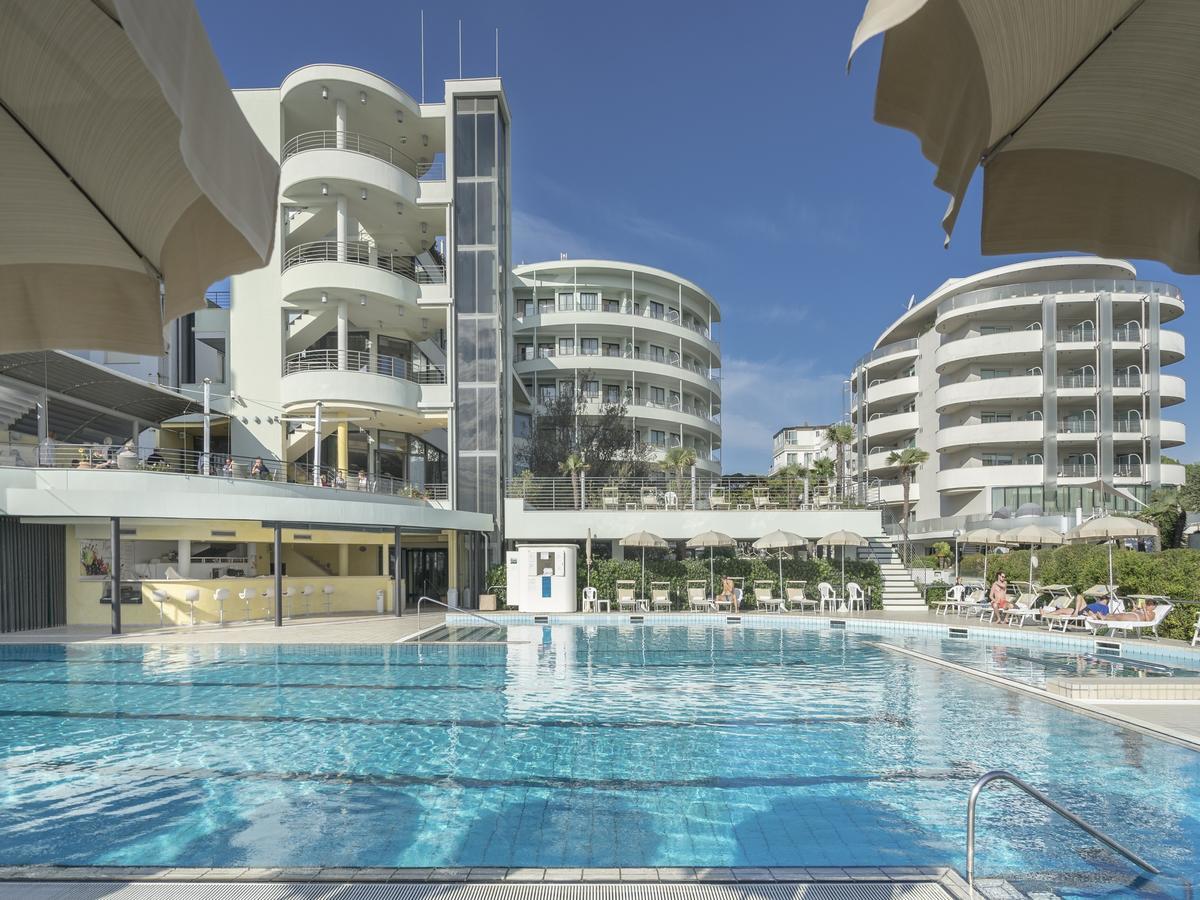 Hotel Le Palme - Premier Resort มิลาโน แมริตทิมา ภายนอก รูปภาพ